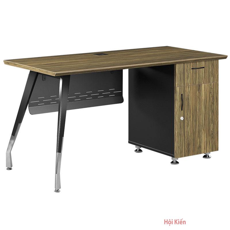 Bàn Chuyên Viên BRI120SHLC15: Khi Sự Tinh Tế Gặp Gỡ Chất Lượng