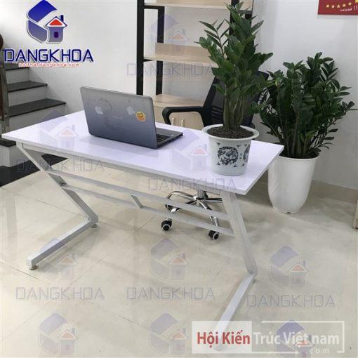 Bàn làm việc chân sắt chữ Z – BCSDK03